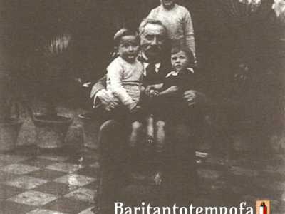 La scuola privata (dell�infanzia e primaria) sorge in quella che fu, tra la fine dell�800 e l�inizio del 900, la dimora del senatore Nicola Balenzano 